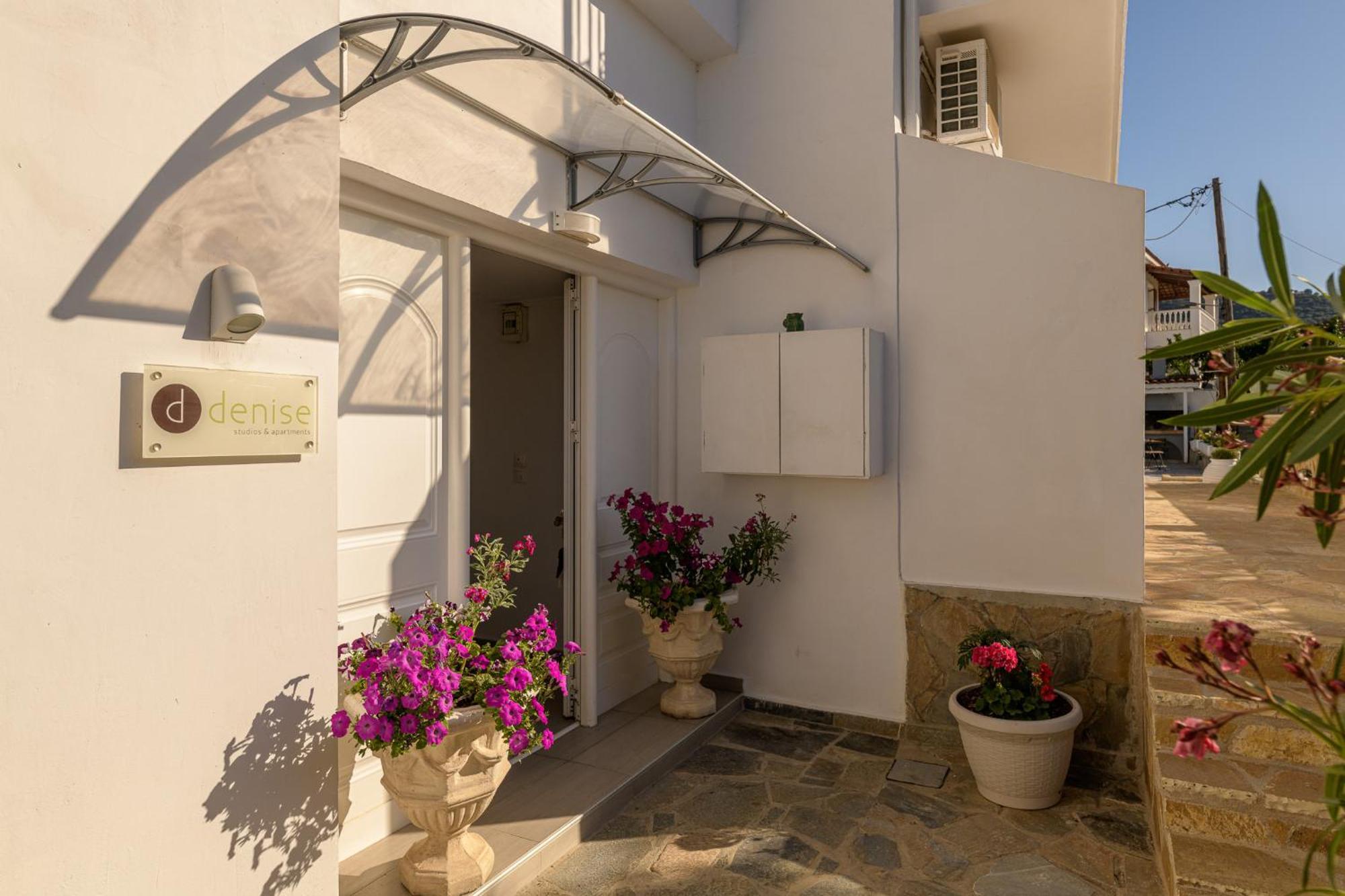 Denise Studios And Apartments Argassi Dış mekan fotoğraf